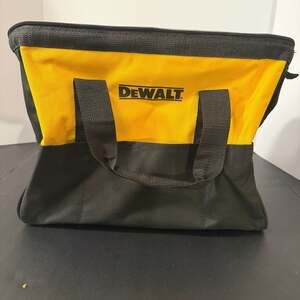 DeWALT N037466 Heavy Duty Nylon Tool Bag 15" - New
